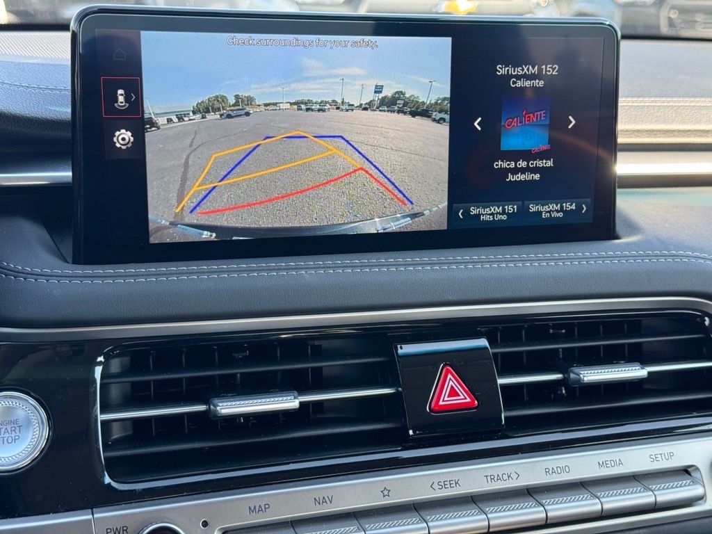 2025 Genesis G70 2.5T photo 24
