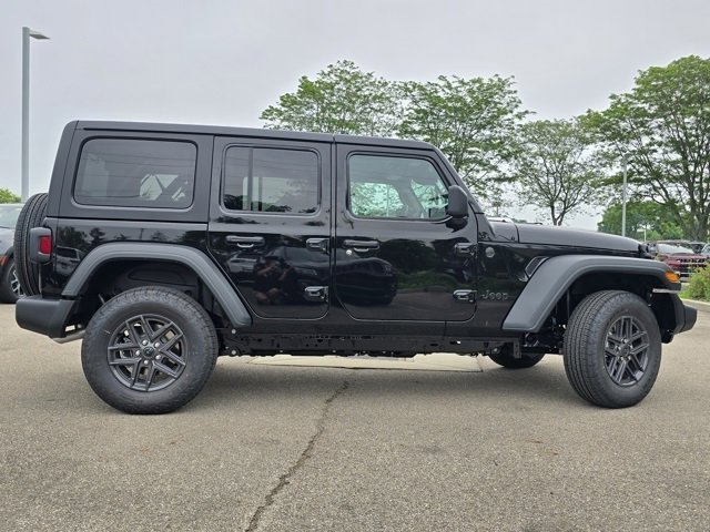 2025 Jeep Wrangler Sport S photo 22