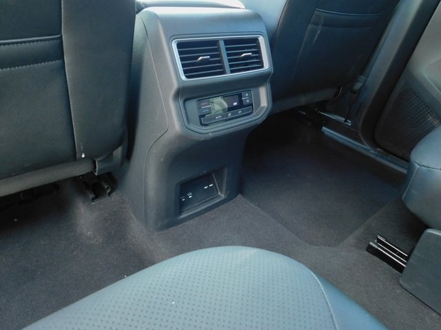 2024 Volkswagen Atlas SE Technology photo 19