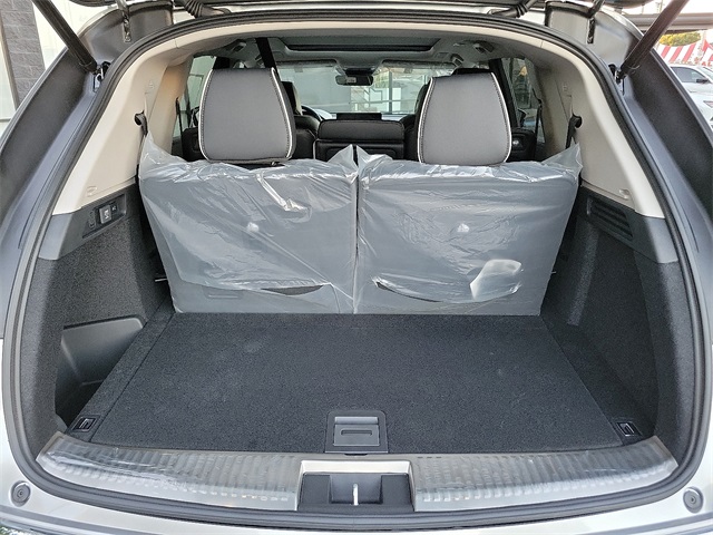 2026 Acura MDX Advance SH-AWD photo 19