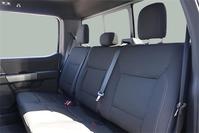 2025 Ford F-150 XLT photo 13
