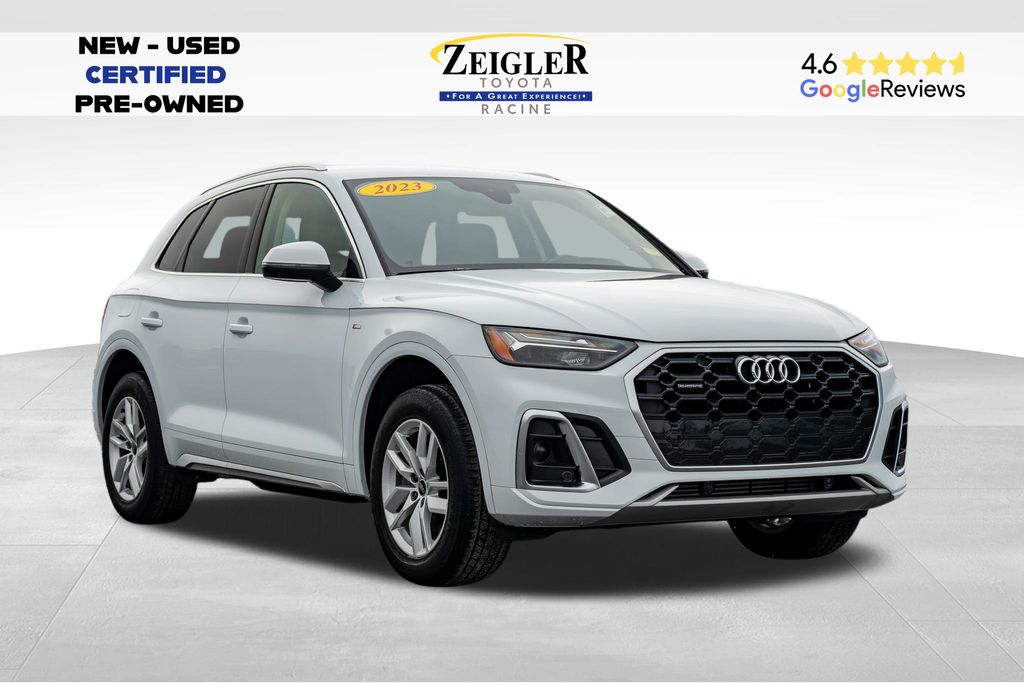 2023 Audi Q5 Premium's photo