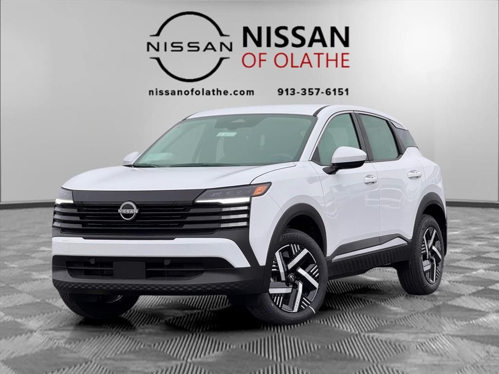 2025 Nissan Kicks SV's photo