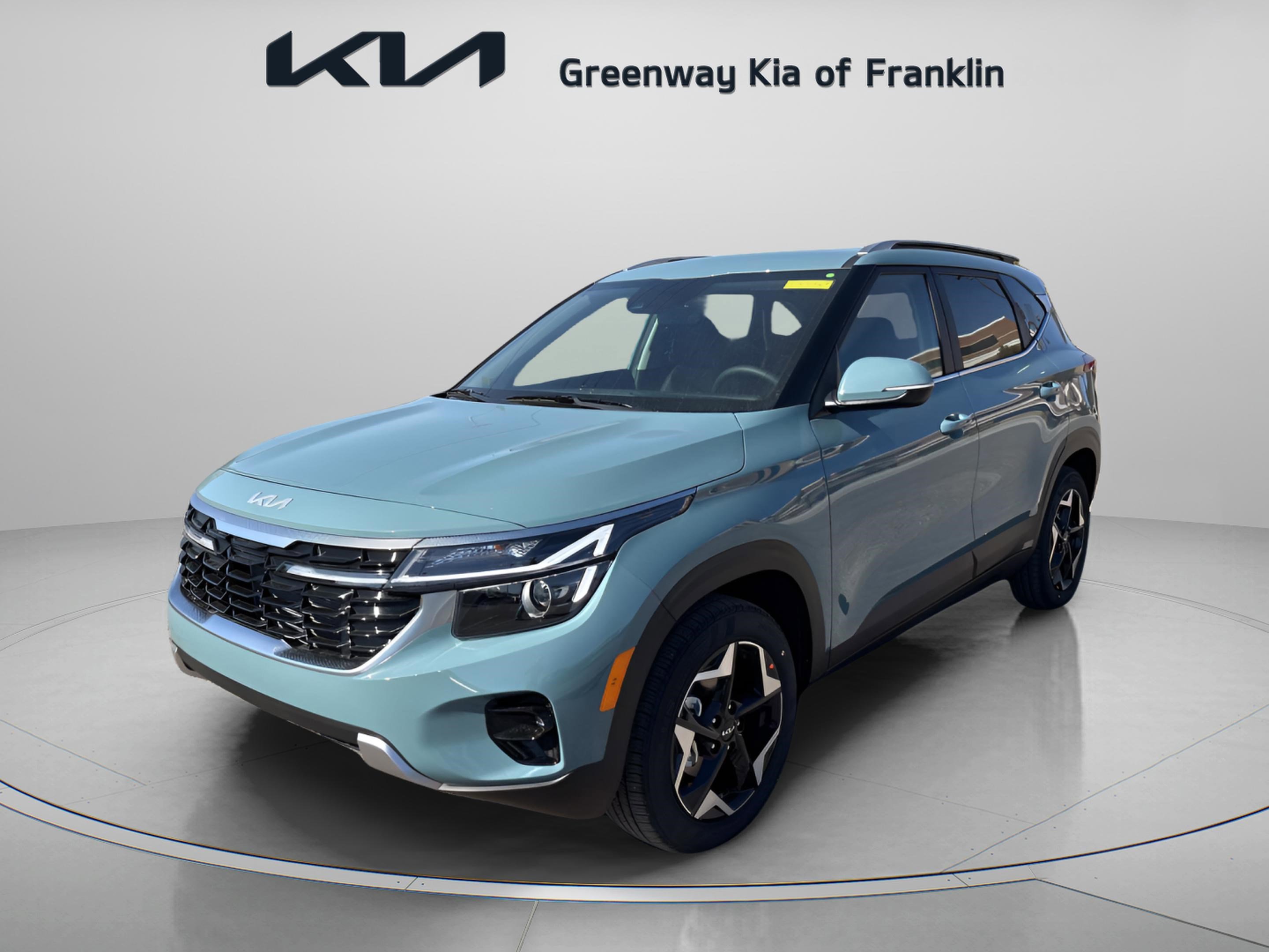 2026 Kia Seltos EX photo 3