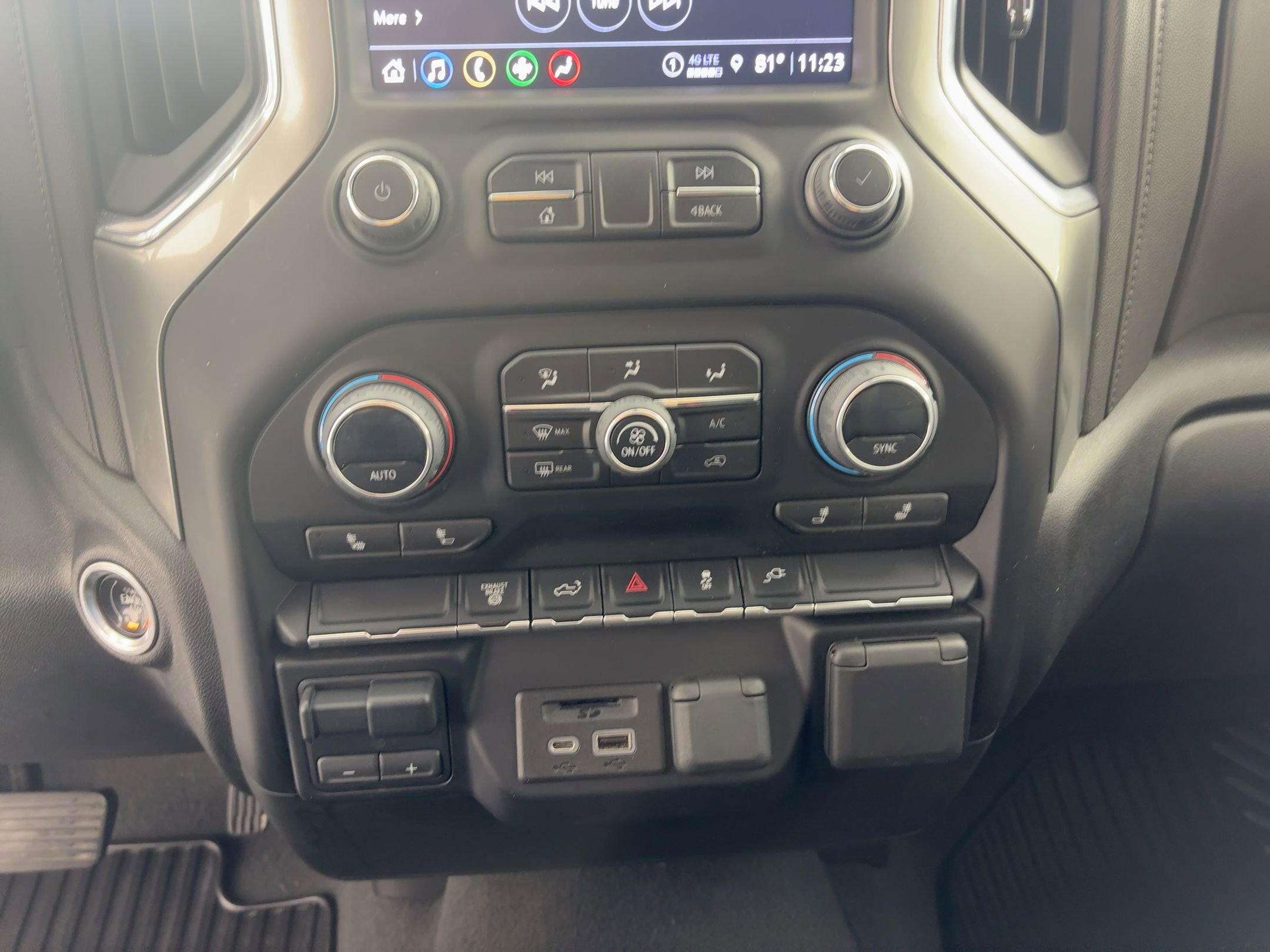 2023 Chevrolet Silverado 2500HD LTZ photo 15