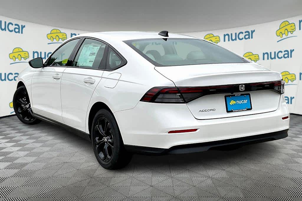 2025 Honda Accord SE photo 4