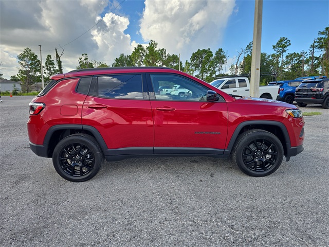 2025 Jeep Compass Latitude photo 5