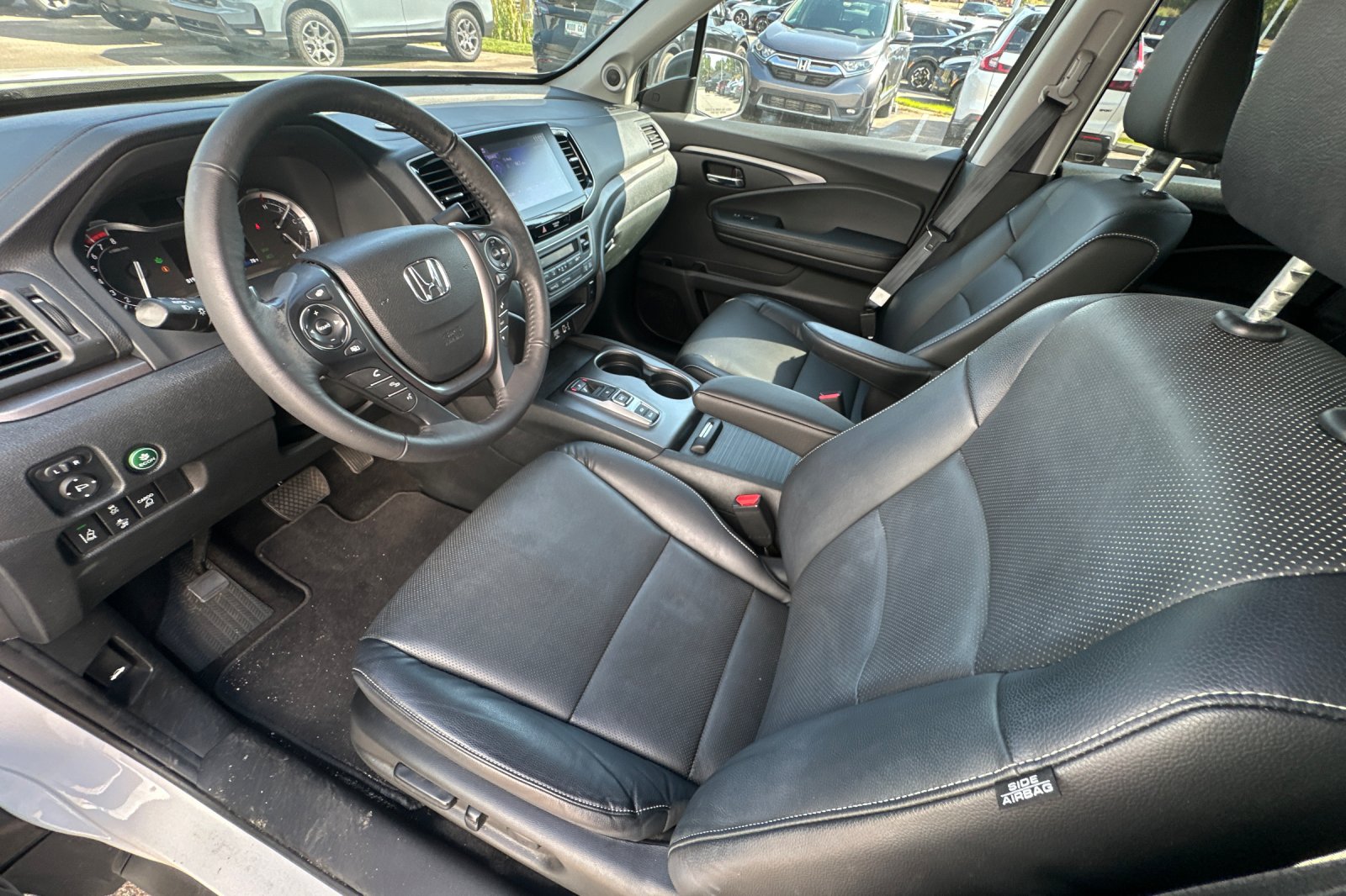 2023 Honda Ridgeline RTL photo 9