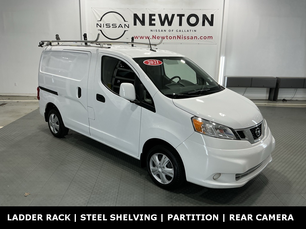 2021 Nissan NV200 SV's photo