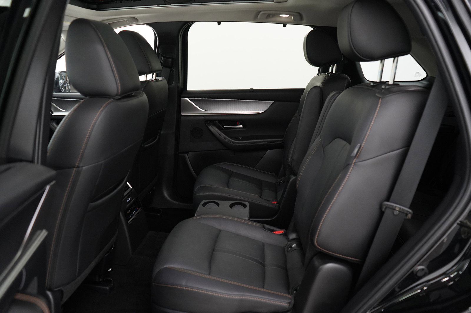 2024 Mazda CX-90 Premium photo 17