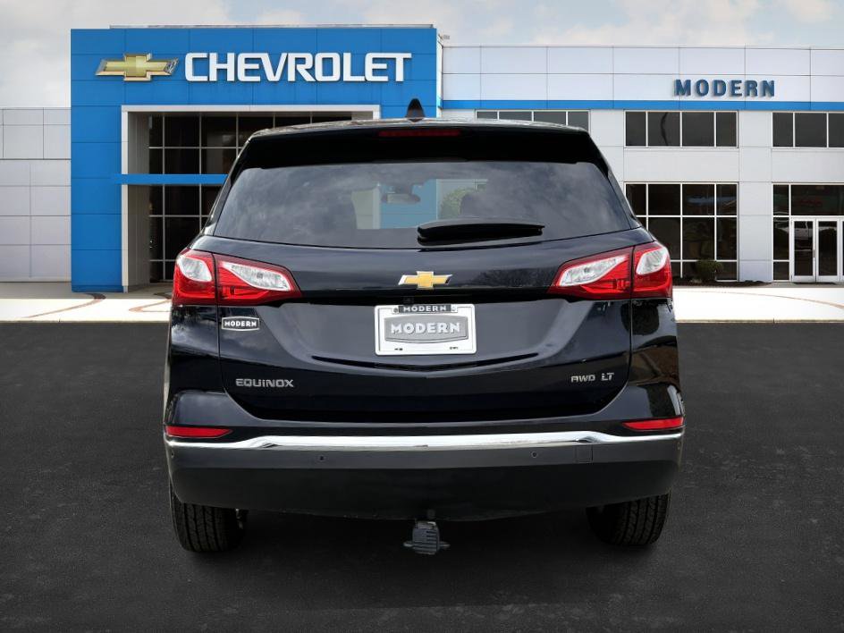 2020 Chevrolet Equinox LT photo 2