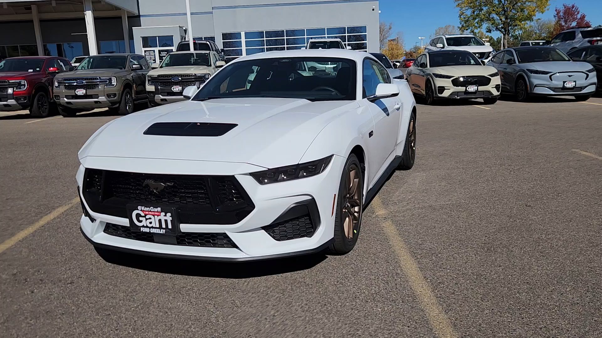 2025 Ford Mustang GT Premium photo 2