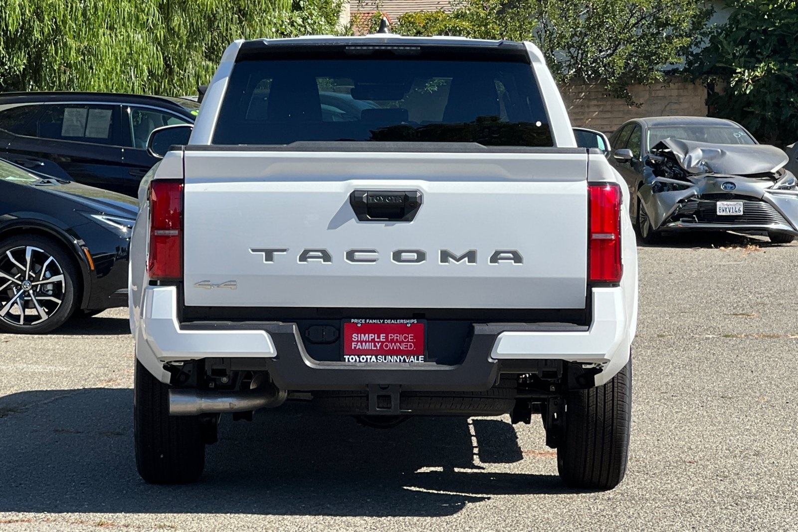 2025 Toyota Tacoma SR5 4x4 Double Cab photo 8