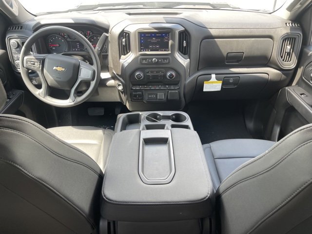2025 Chevrolet Silverado 2500HD photo 13