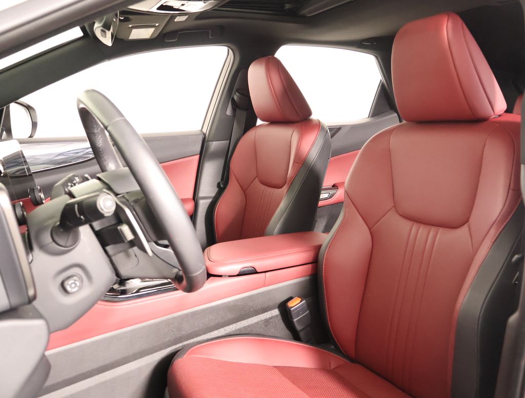2024 Lexus NX 250 Premium photo 7