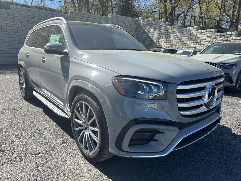 2025 Mercedes-Benz GLS Base's photo