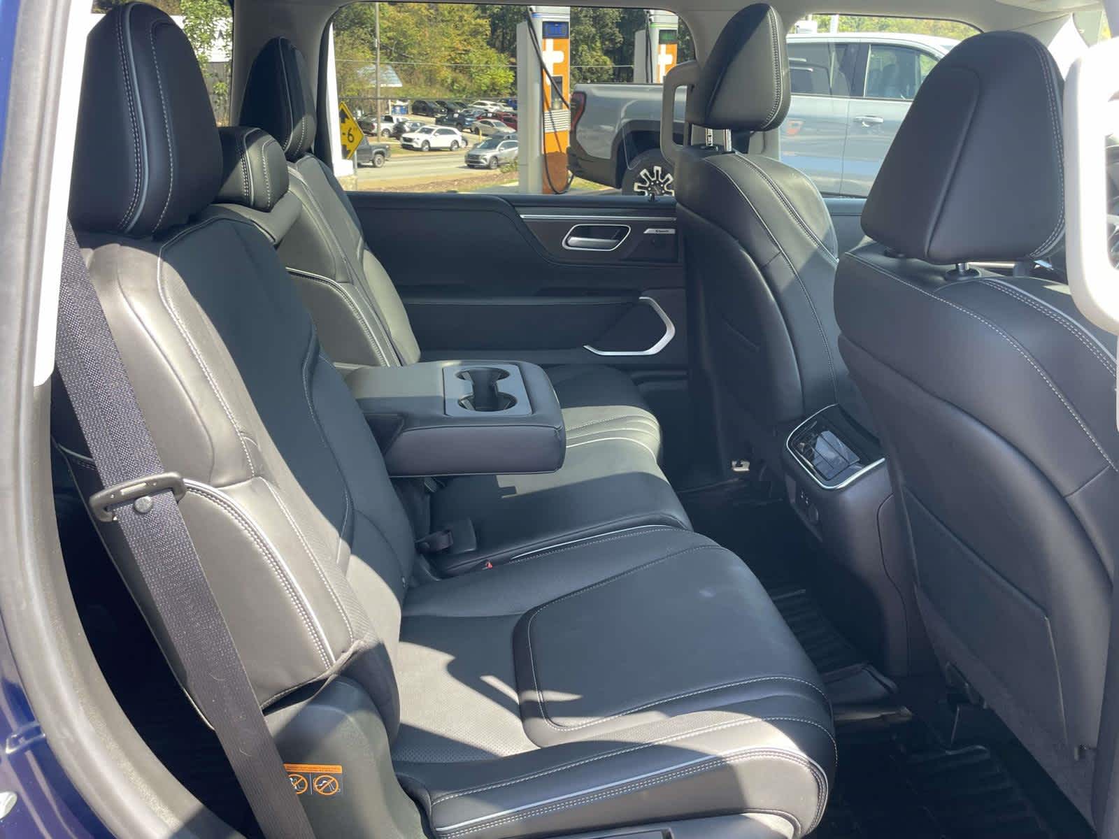 2025 Infiniti QX80 Luxe photo 16