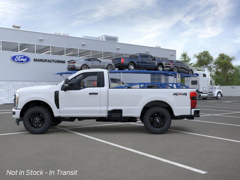 2025 Ford F-350 XL photo 4