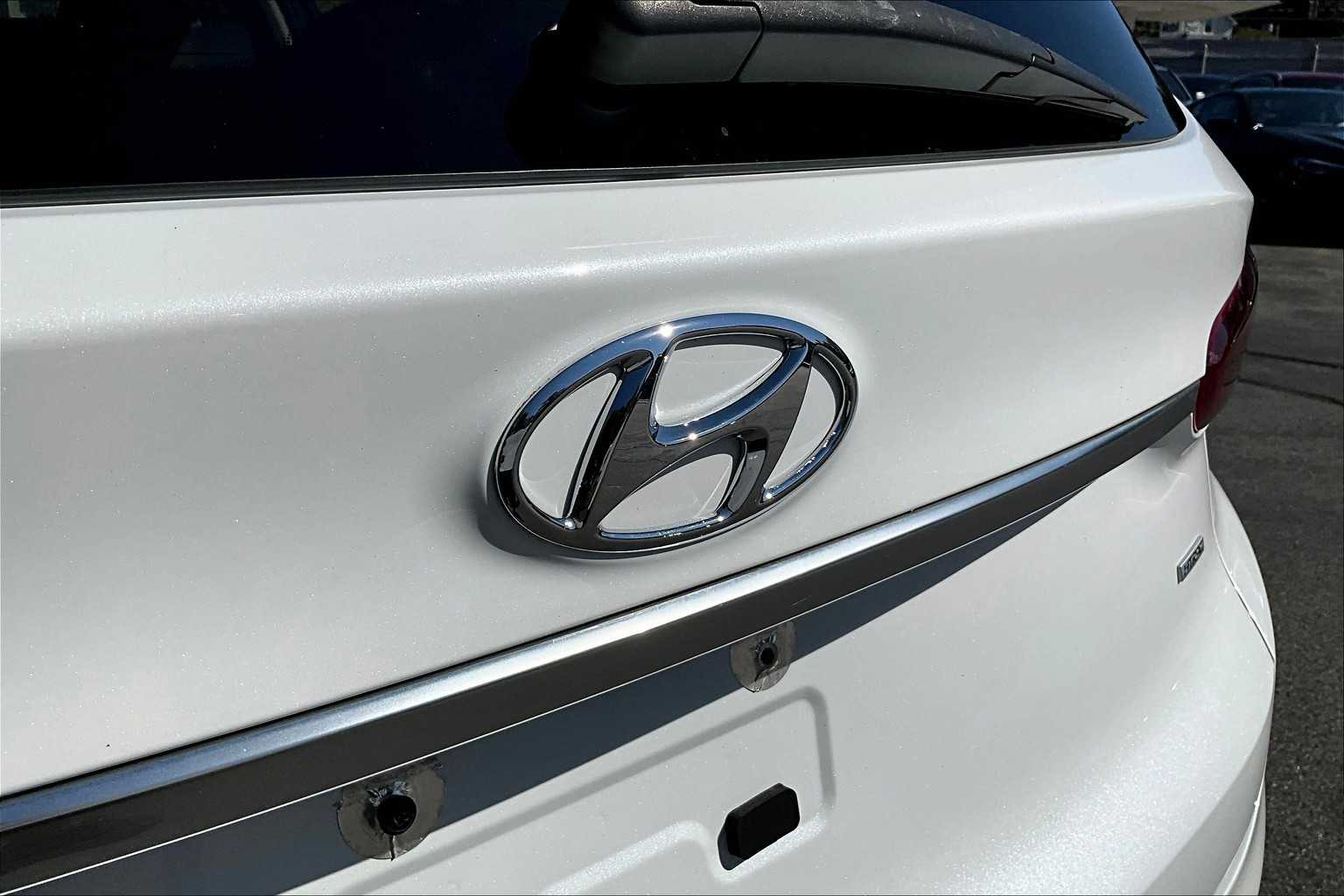 2020 Hyundai Santa Fe SE photo 28