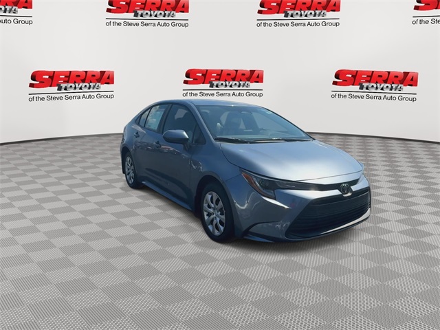 2026 Toyota Corolla LE photo 4
