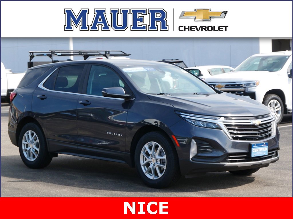 2022 Chevrolet Equinox LT's photo