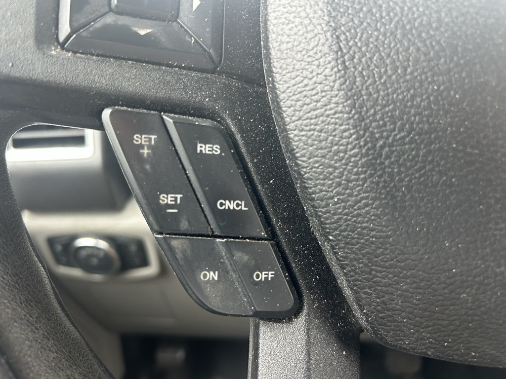 2016 Ford F-150 XLT photo 14