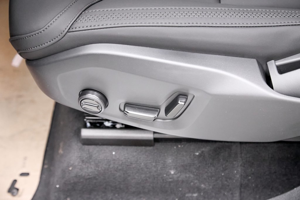 2026 VOLVO XC90 - Image 16