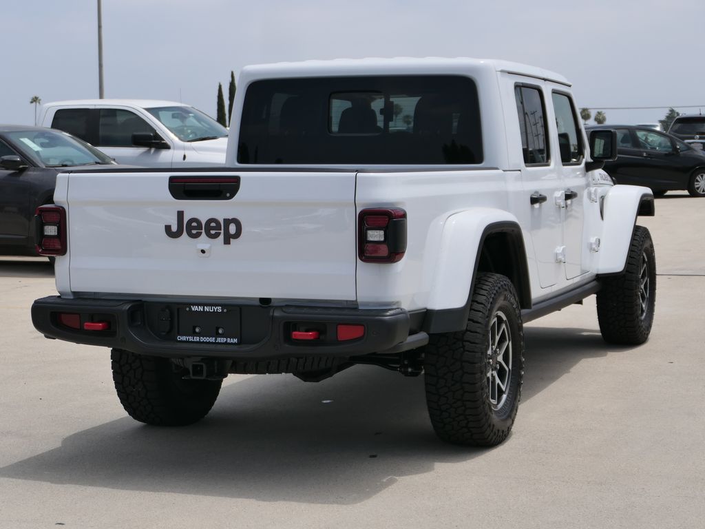 2025 Jeep Gladiator Rubicon photo 3