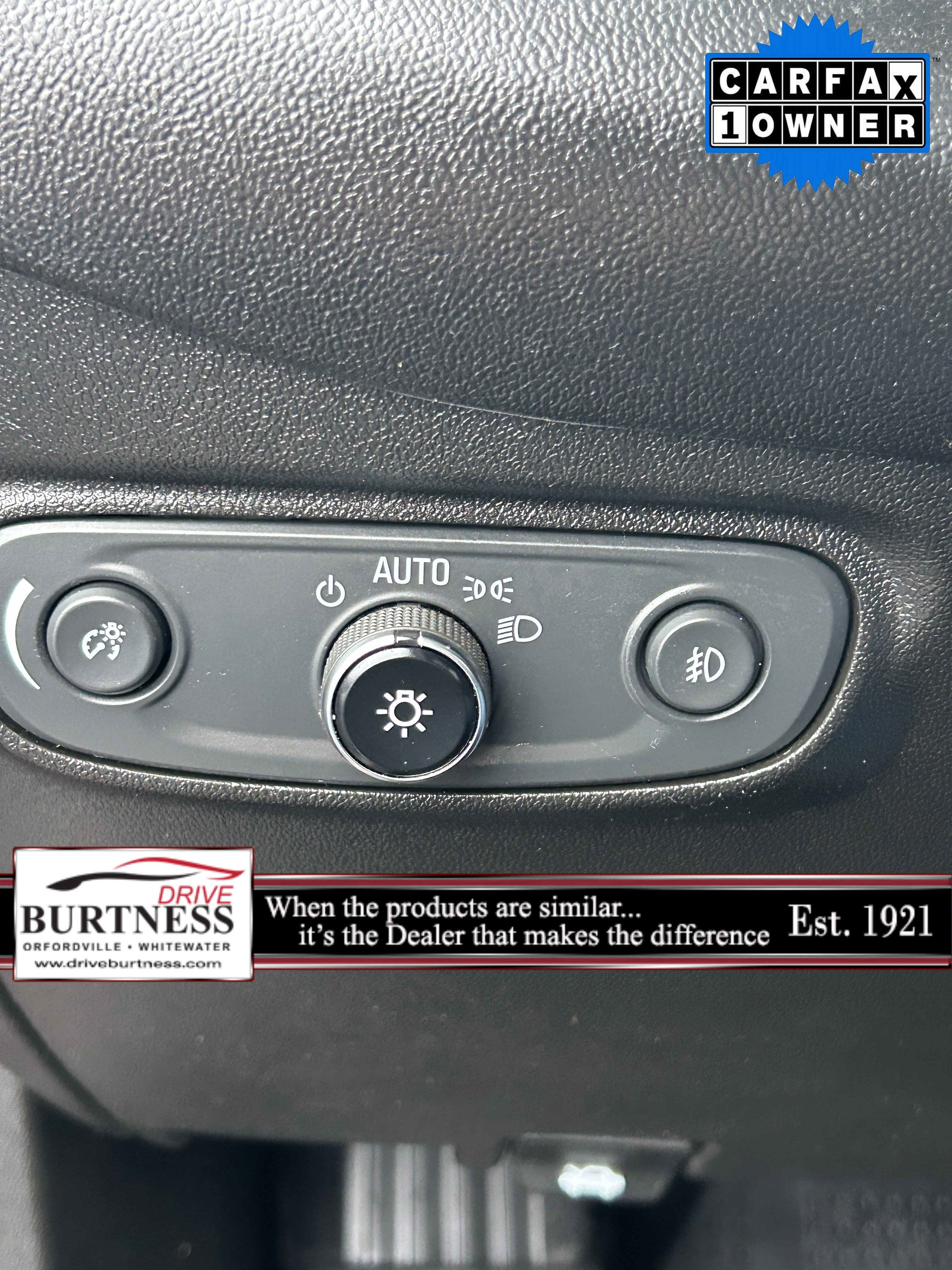 Certified 2021 Chevrolet Equinox LT with VIN 2GNAXKEV9M6162360 for sale in Whitewater, WI