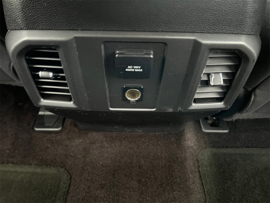 2016 Ford F-150 photo 23