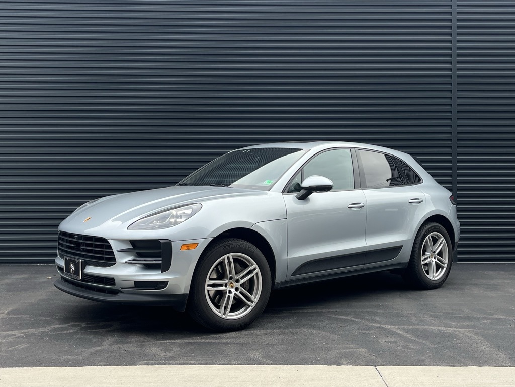 2021 Porsche Macan Base's photo