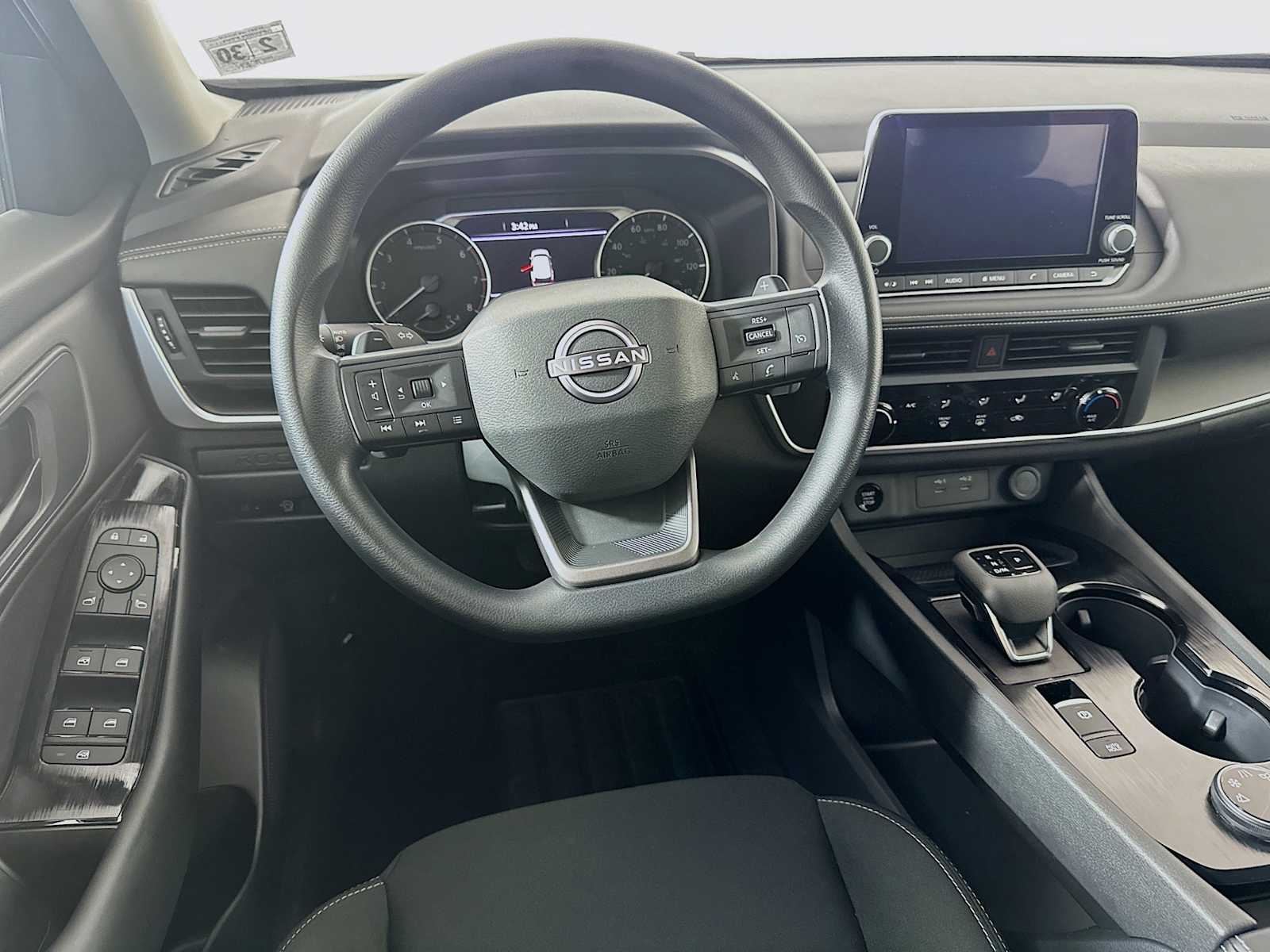 2025 Nissan Rogue S photo 20