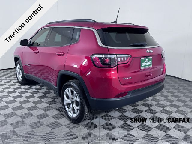 2025 Jeep Compass Latitude photo 6