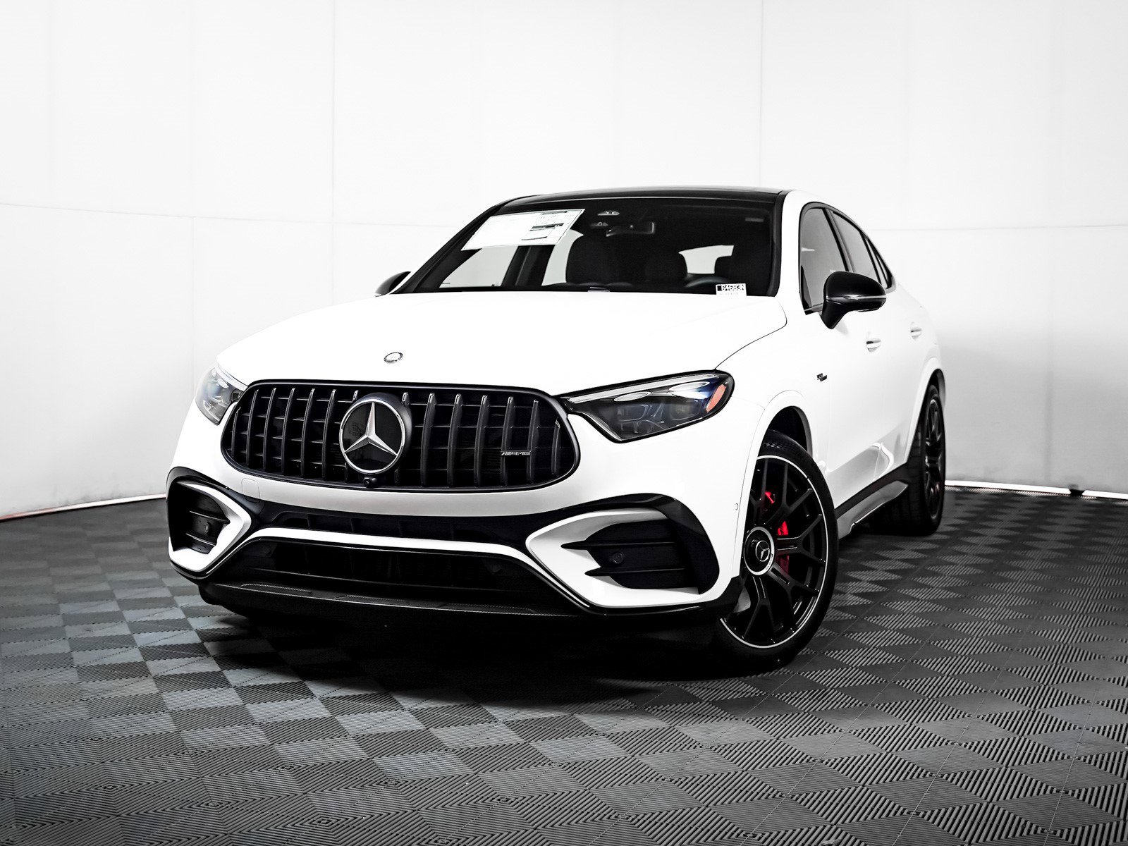 2025 Mercedes-Benz GLC AMG GLC63 S's photo