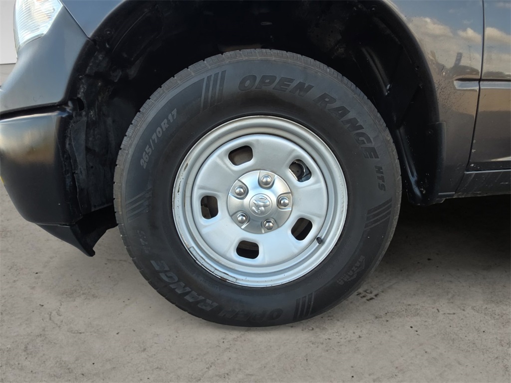 2016 Ram 1500 Tradesman photo 14