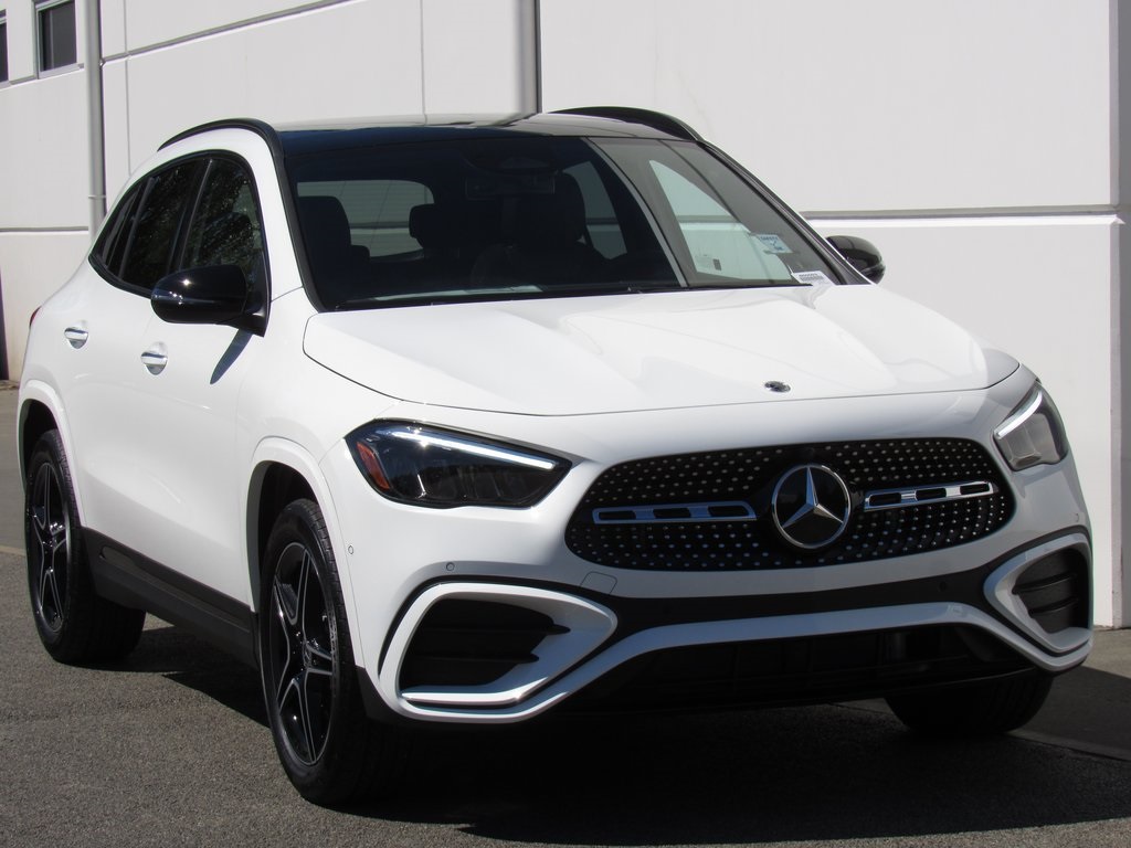 2025 Mercedes Benz GLA 250 4MATIC photo 2
