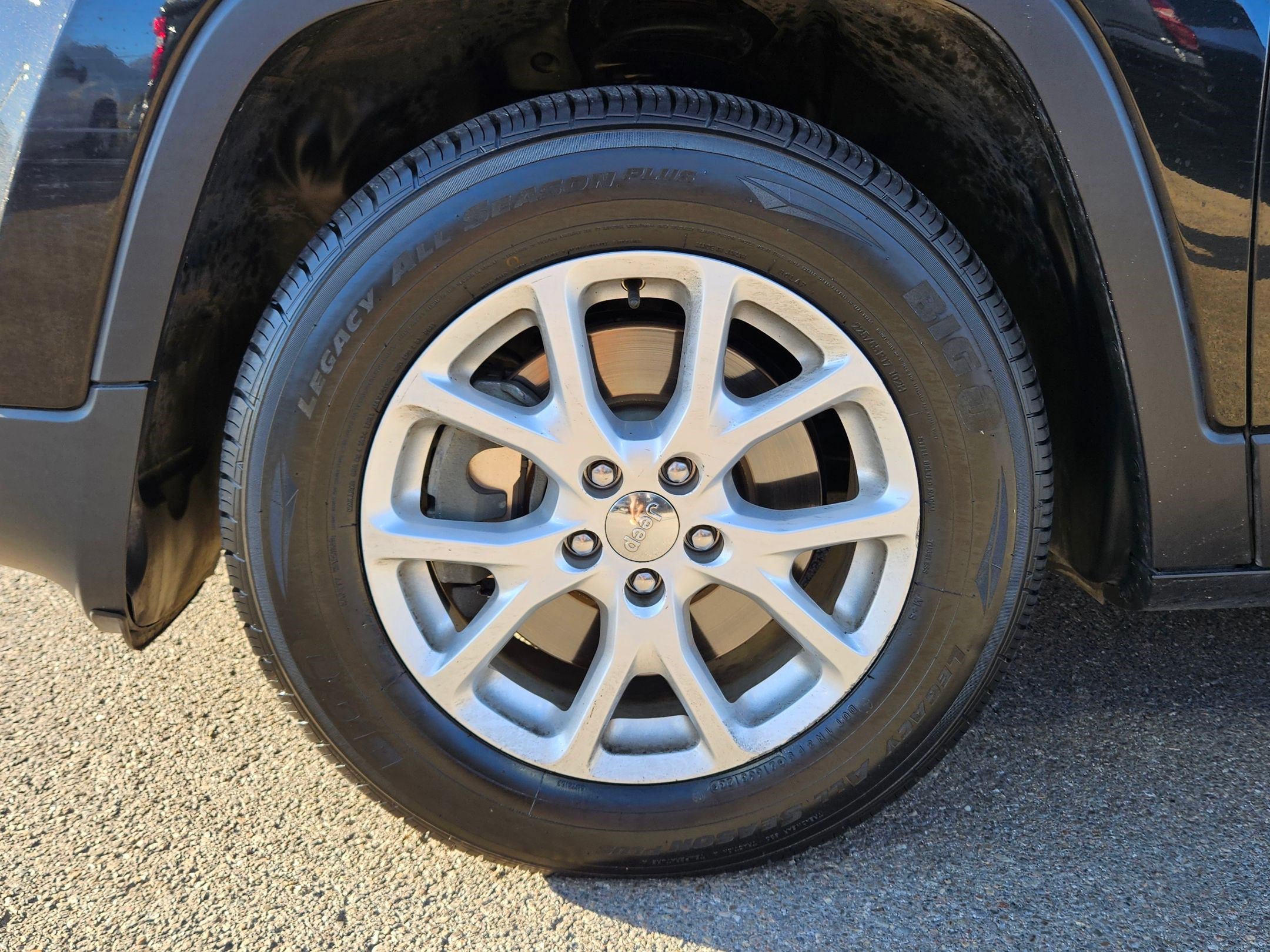 2016 Jeep Cherokee Latitude photo 9