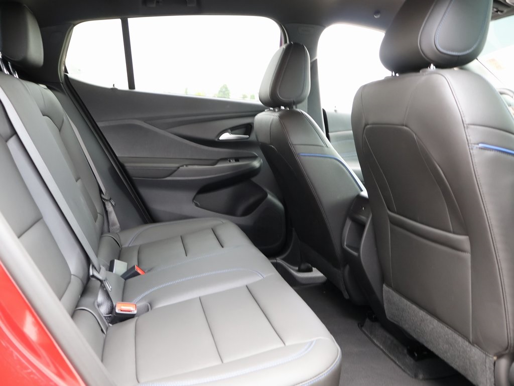 2025 Buick Envista ST photo 11