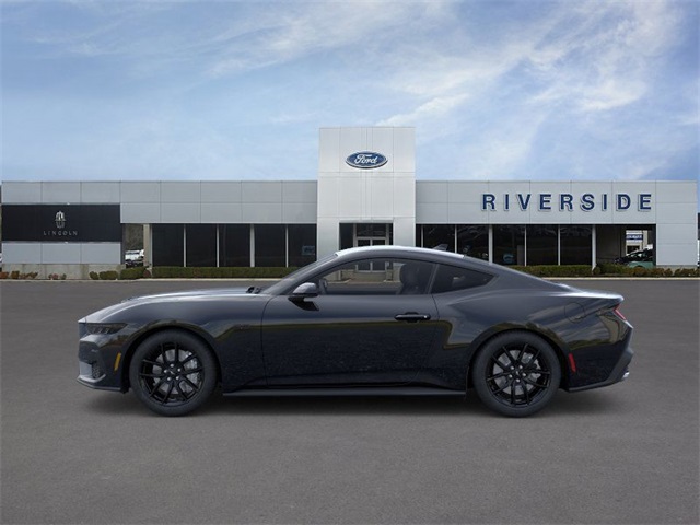 2025 Ford Mustang GT photo 3