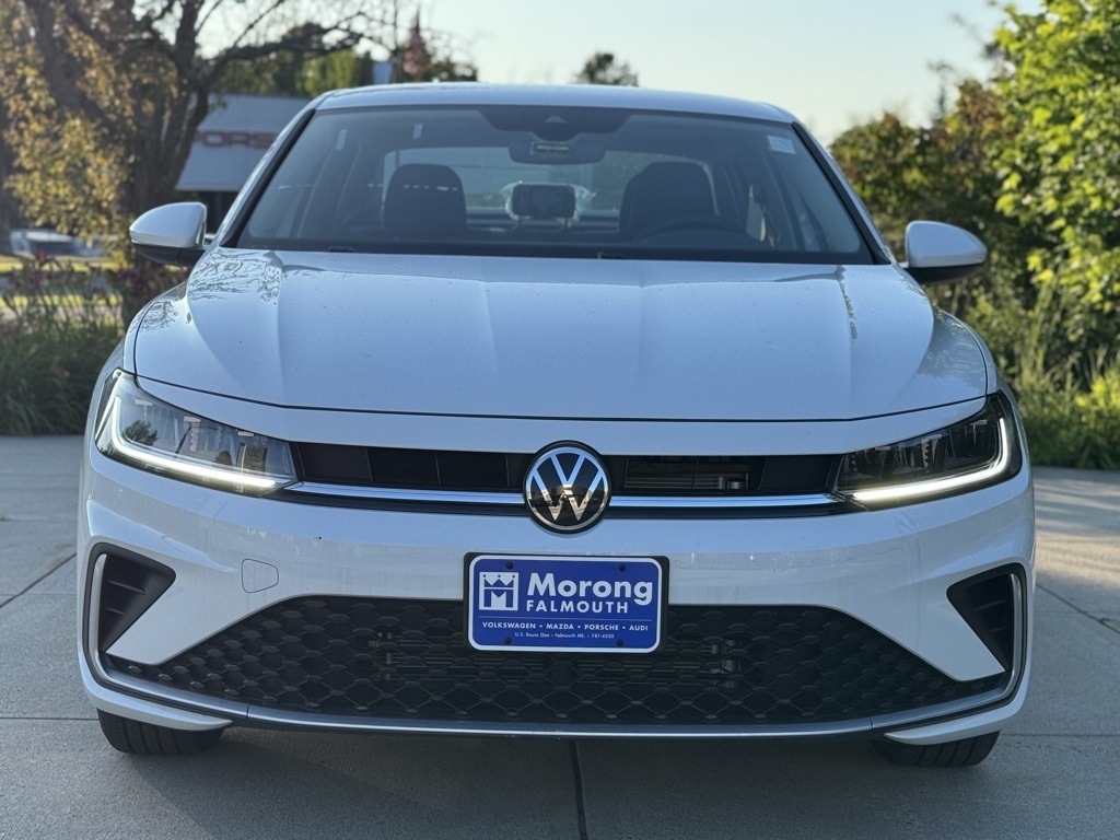 2025 Volkswagen Jetta 1.5T S photo 2