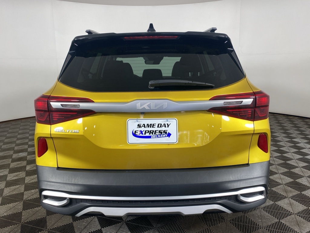 2022 Kia Seltos SX photo 4