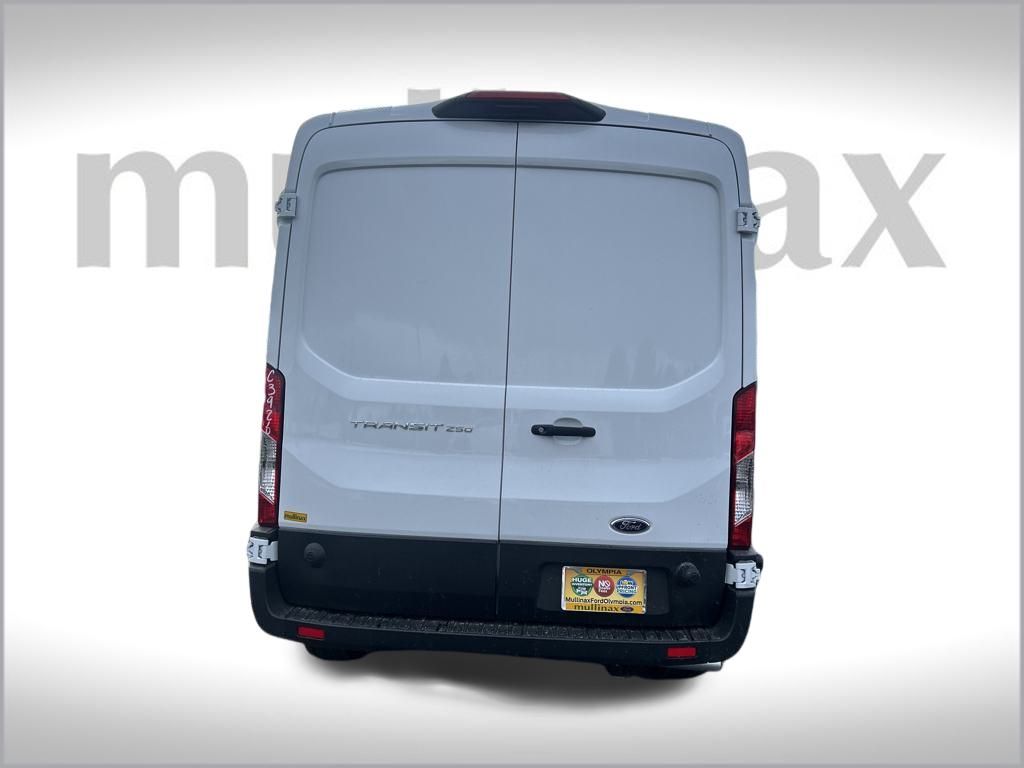 2025 Ford Transit photo 4