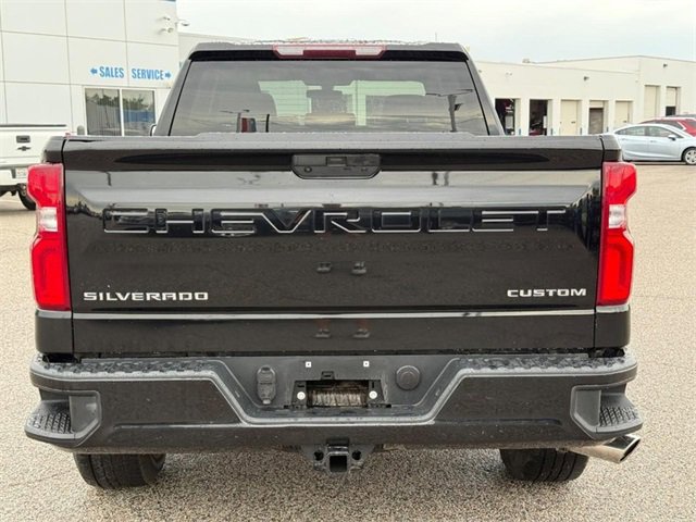 2020 Chevrolet Silverado 1500 Custom photo 4