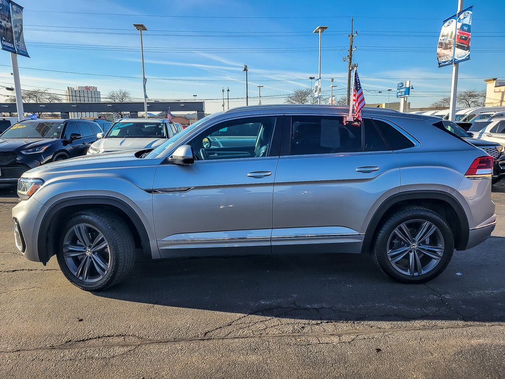 2022 VOLKSWAGEN ATLAS CROSS SPORT - Image 4