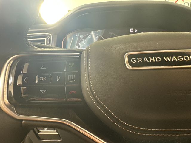 2024 Jeep Grand Wagoneer II photo 14