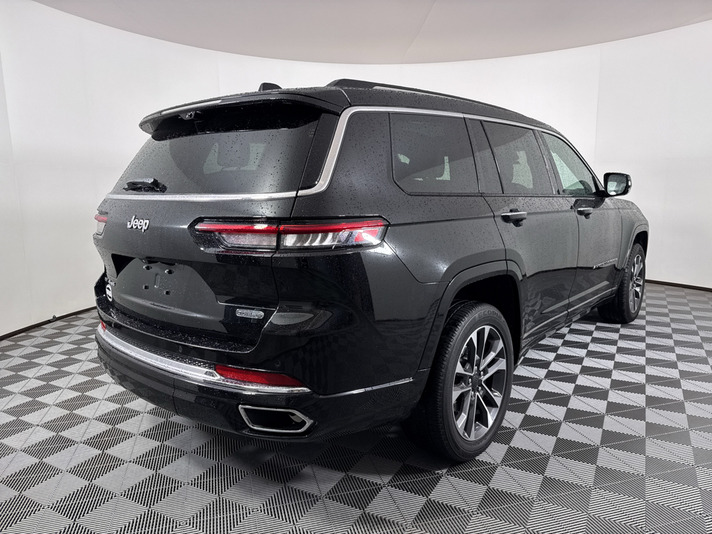 2021 Jeep Grand Cherokee Overland photo 16