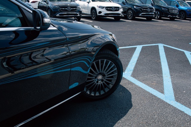 2015 Mercedes Benz C 300 4MATIC photo 7