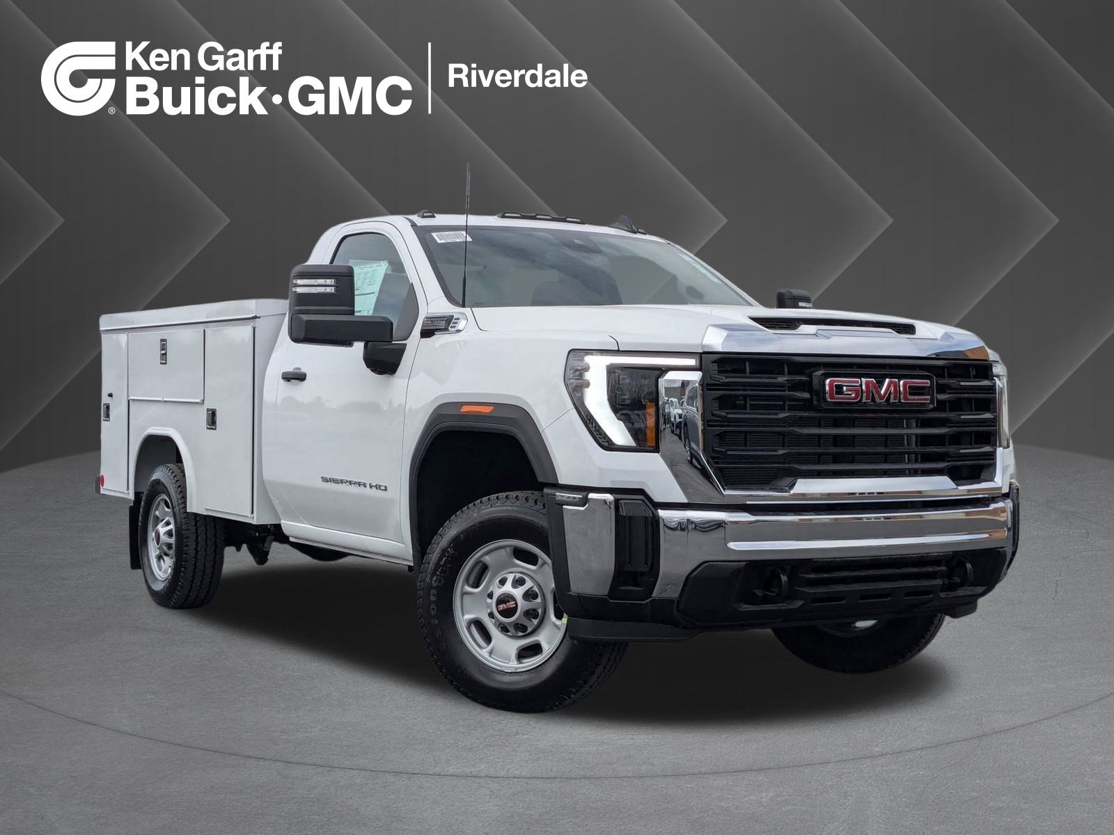 2025 GMC Sierra 2500HD Pro's photo