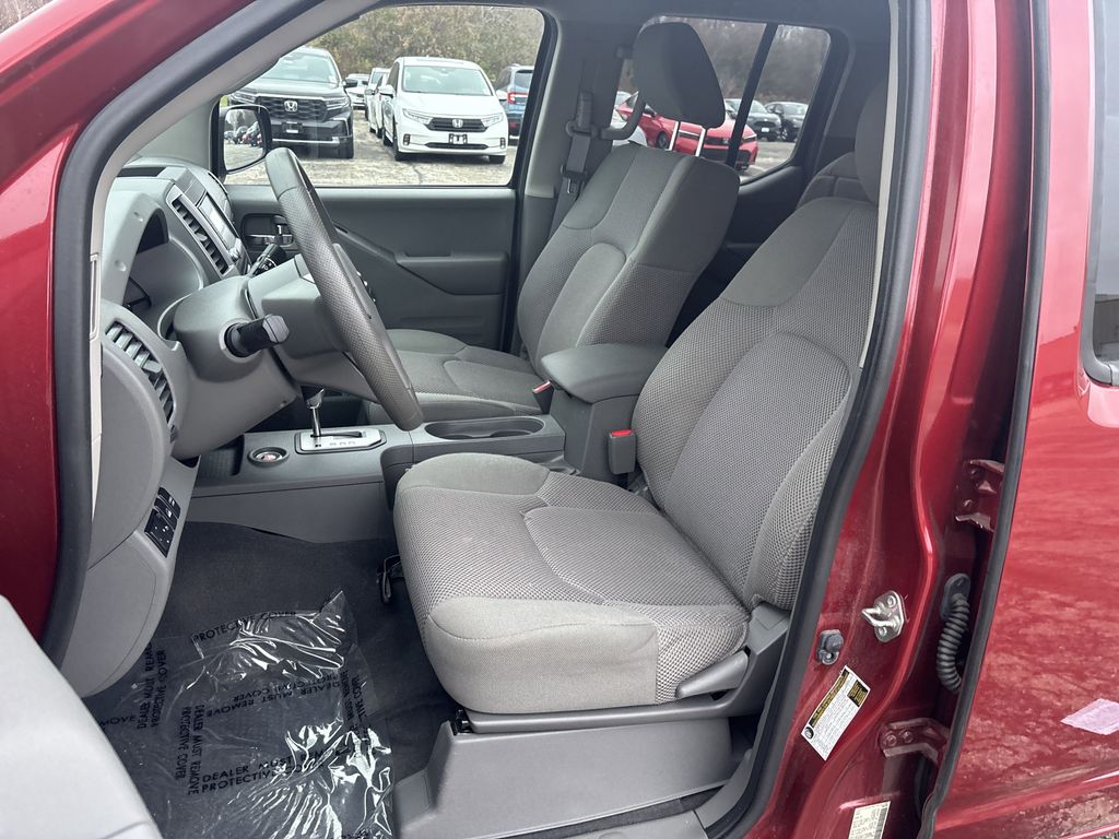 2020 Nissan Frontier SV photo 4