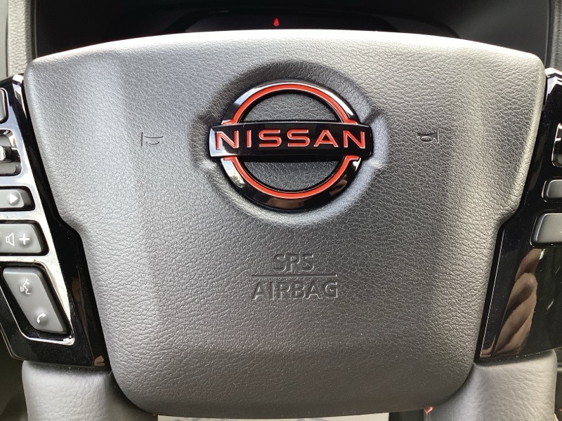2024 Nissan Frontier PRO-4X Crew Cab photo 23